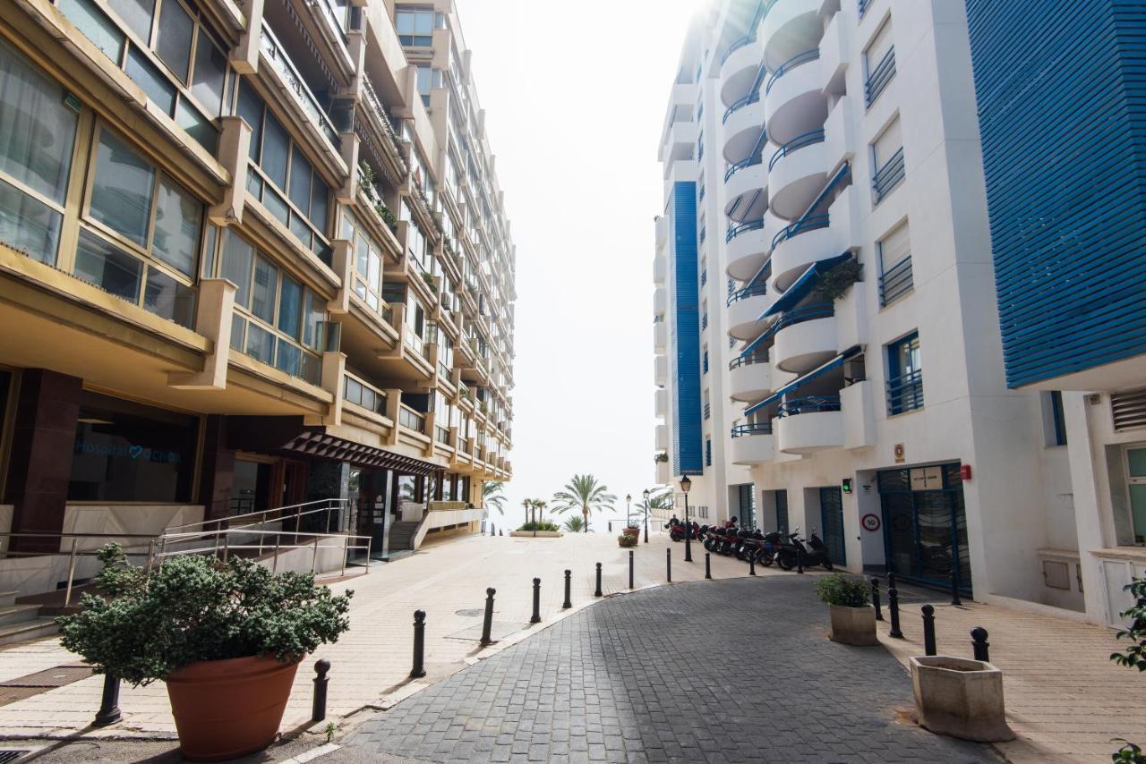 Rentandhomes Beachfront Marbella Center Exterior foto